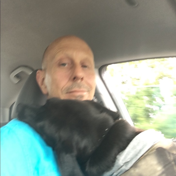 Meet your Posher, Chris - Picture 1 of 1